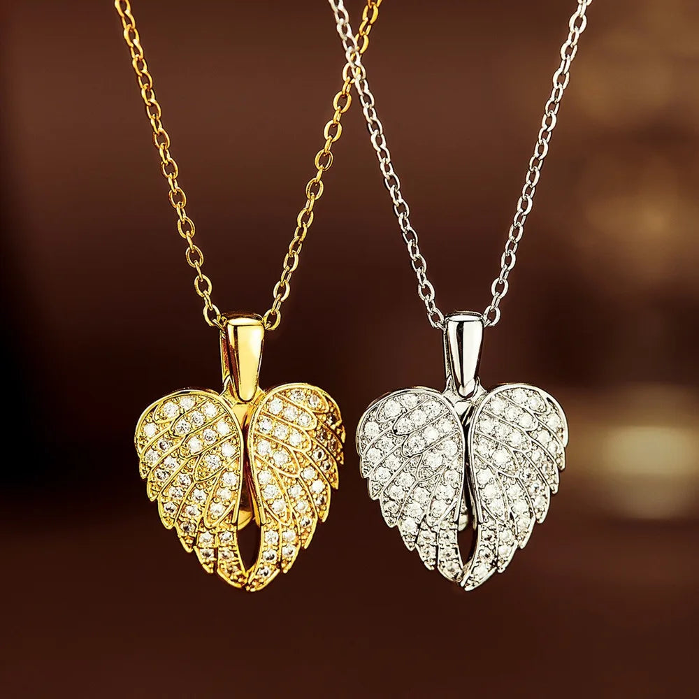 Moving Wings Love Heart Shape Full Bling Zircon Diamonds Pendant Necklaces for Women Girl Birthday Gifts Chain Fashion Jewerly